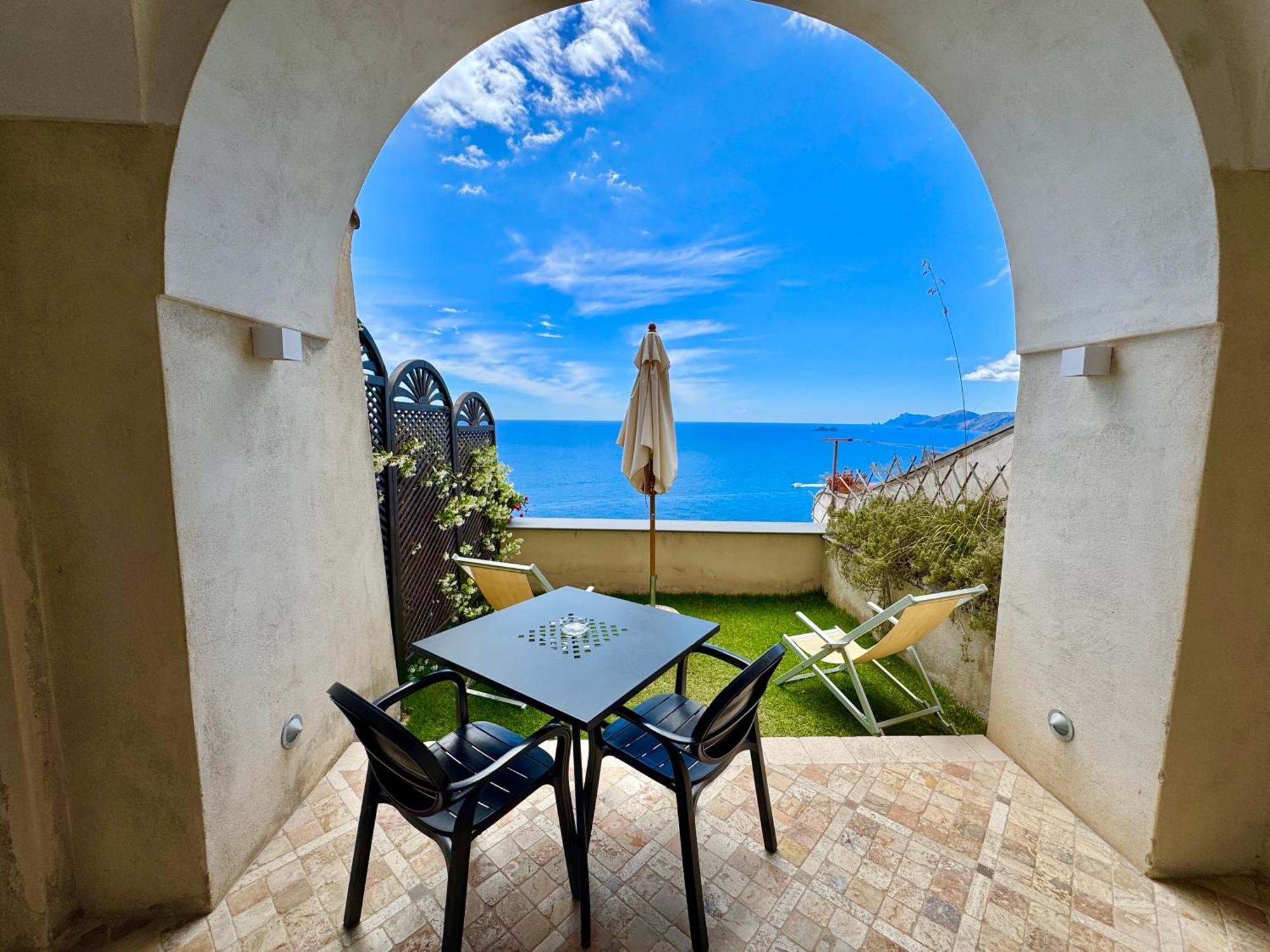 Villa Il Frantoio And Lilmar Praiano Exteriör bild